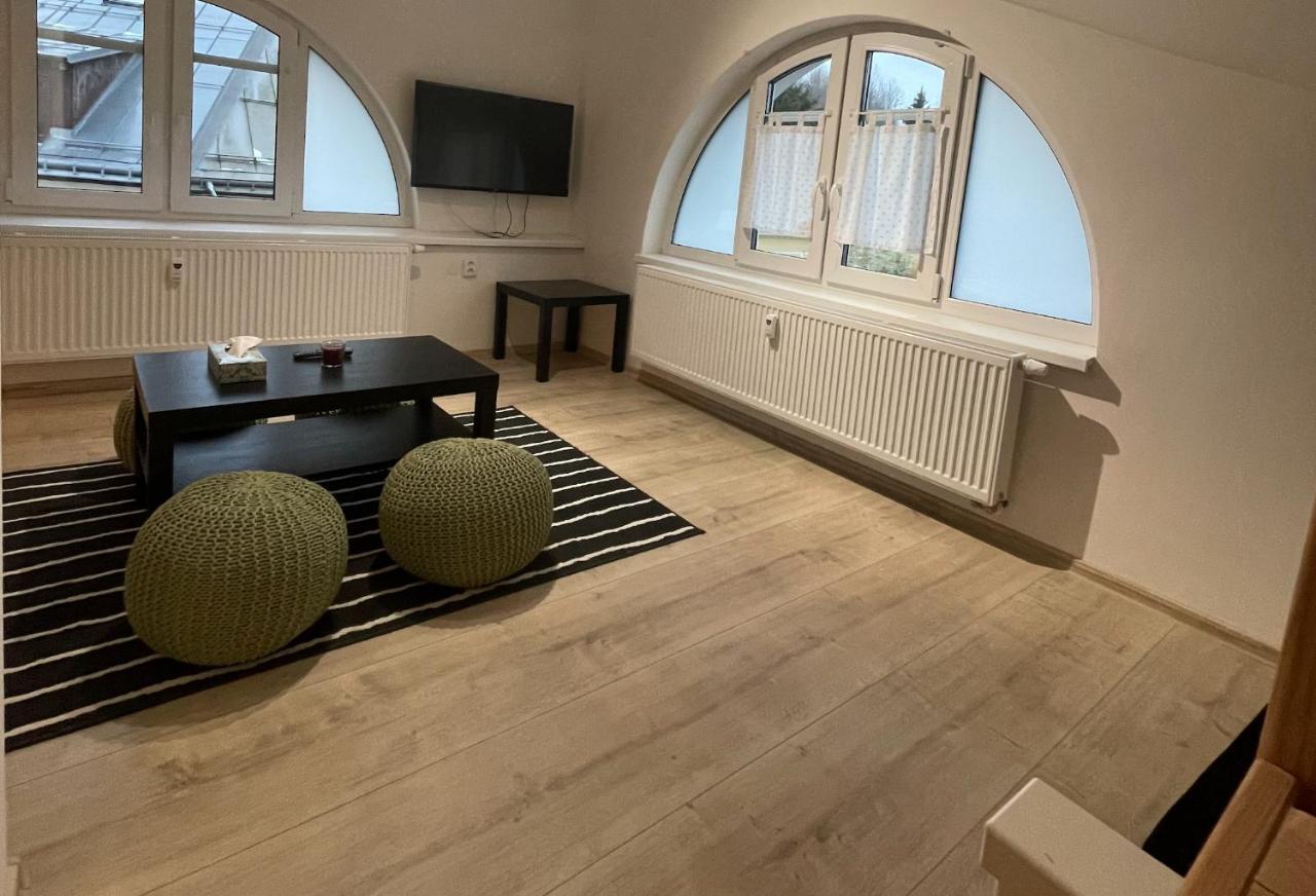 Pension Vlevo Dole - No 6 Rokytnice nad Jizerou Esterno foto